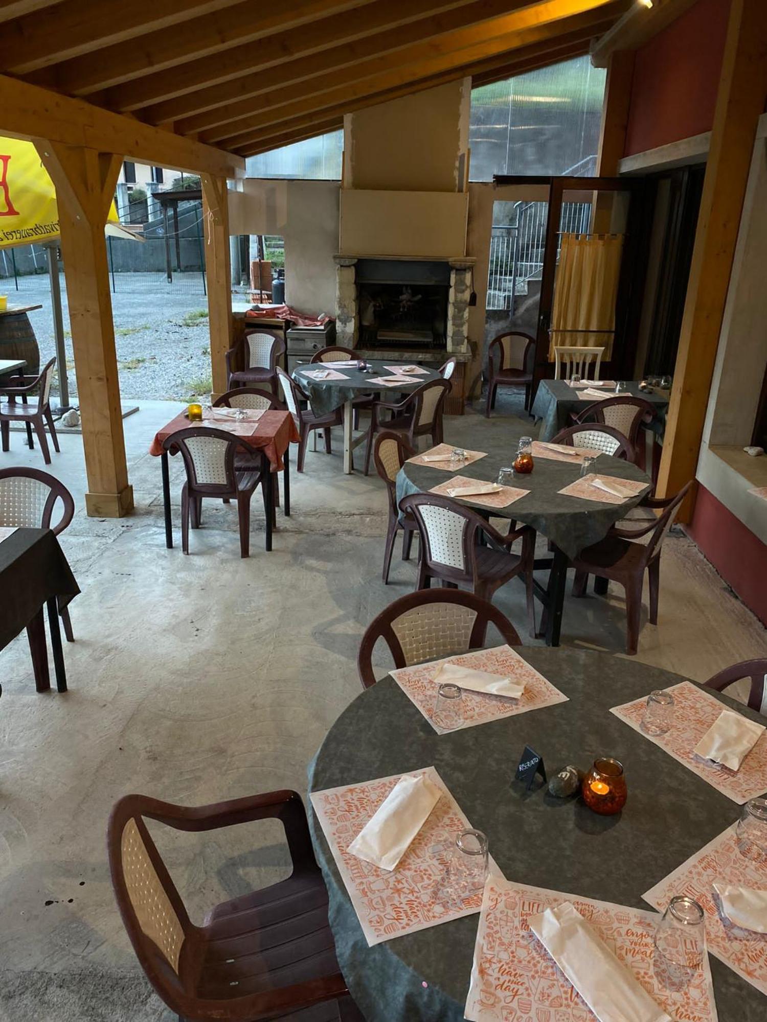 Albergo Alla Posta Anduins Exterior foto